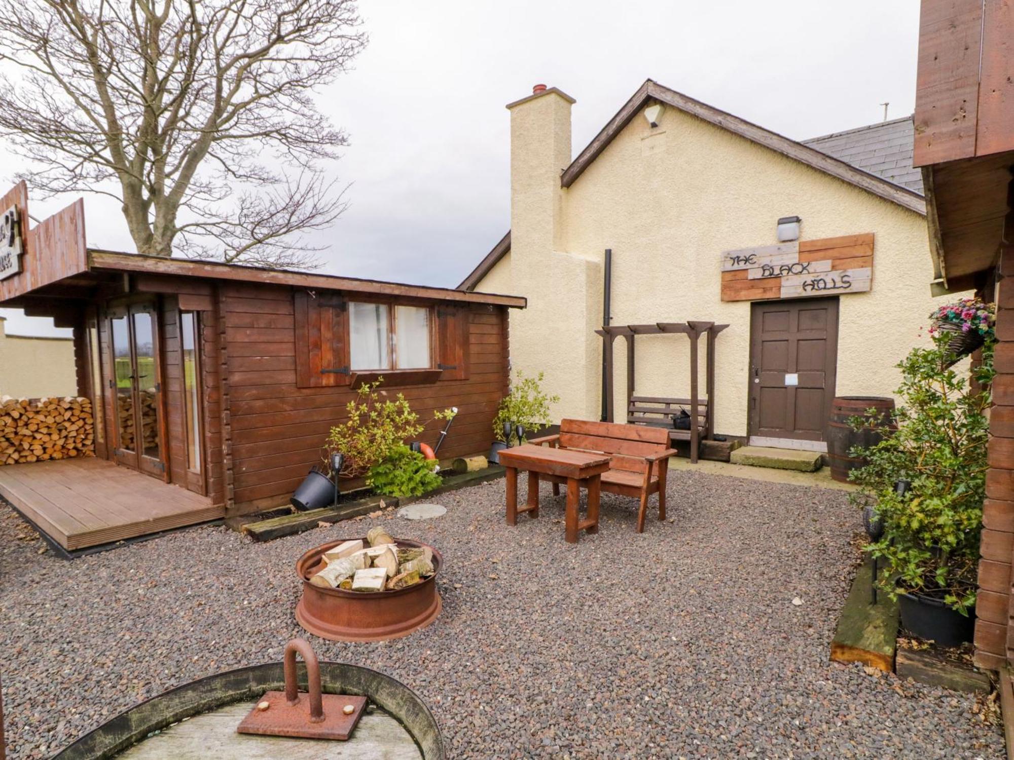 Apache Falls Lodge Limavady Exteriér fotografie